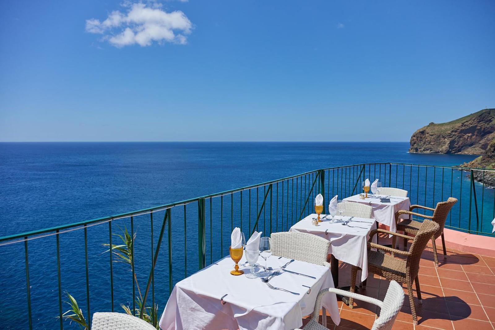 Inn & Art Madeira Caniço Екстериор снимка