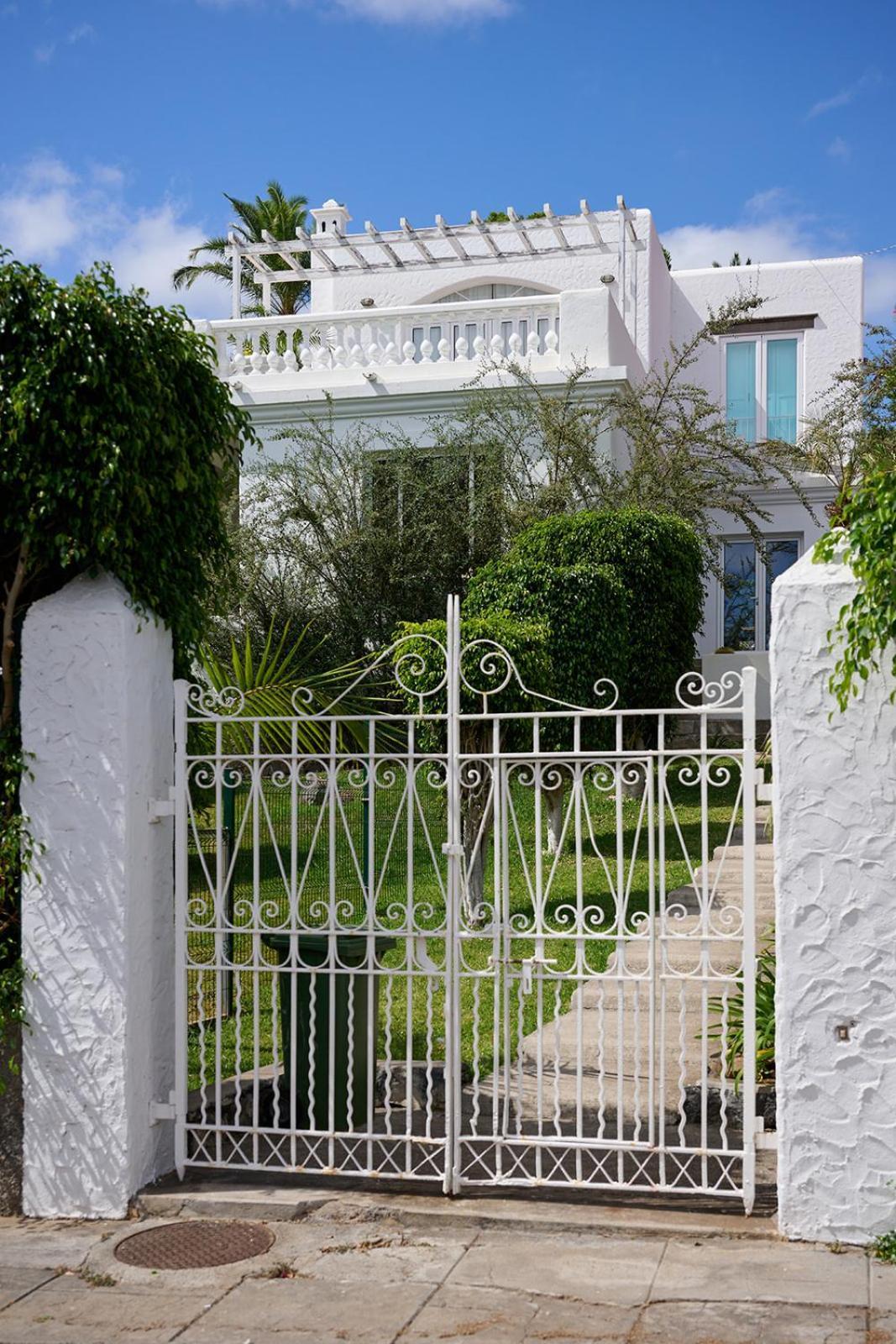 Inn & Art Madeira Caniço Екстериор снимка