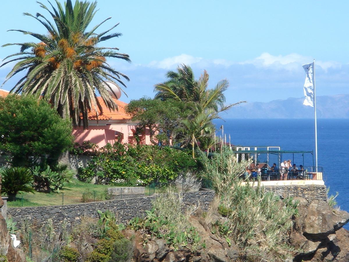 Inn & Art Madeira Caniço Екстериор снимка